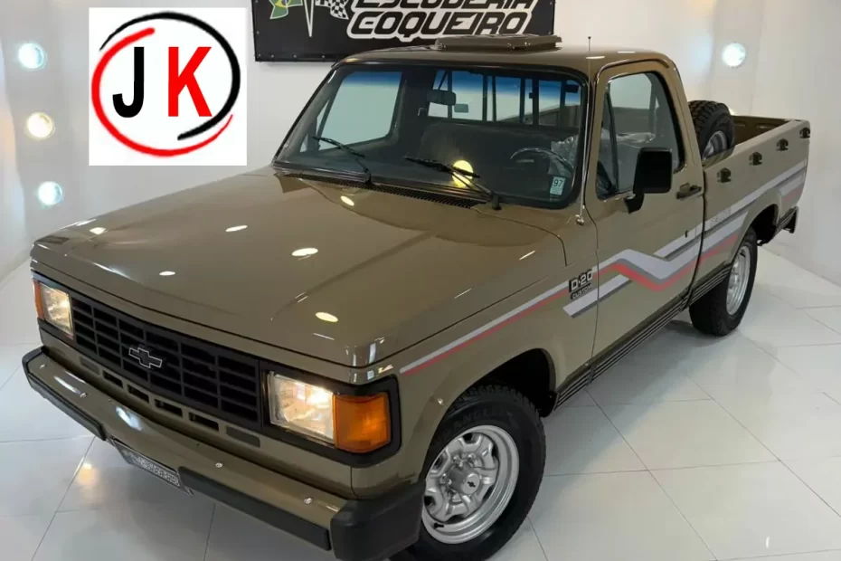 Ficha Técnica carros Caminhonete antiga GM D20 Custom DE LUXE ano 1988