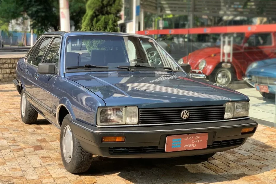 Ficha Técnica carros Santana GLS 2.0 a álcool ano 1988