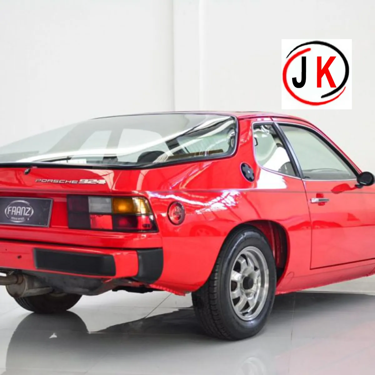 Ficha técnica carros Porsche 924 ano 1977