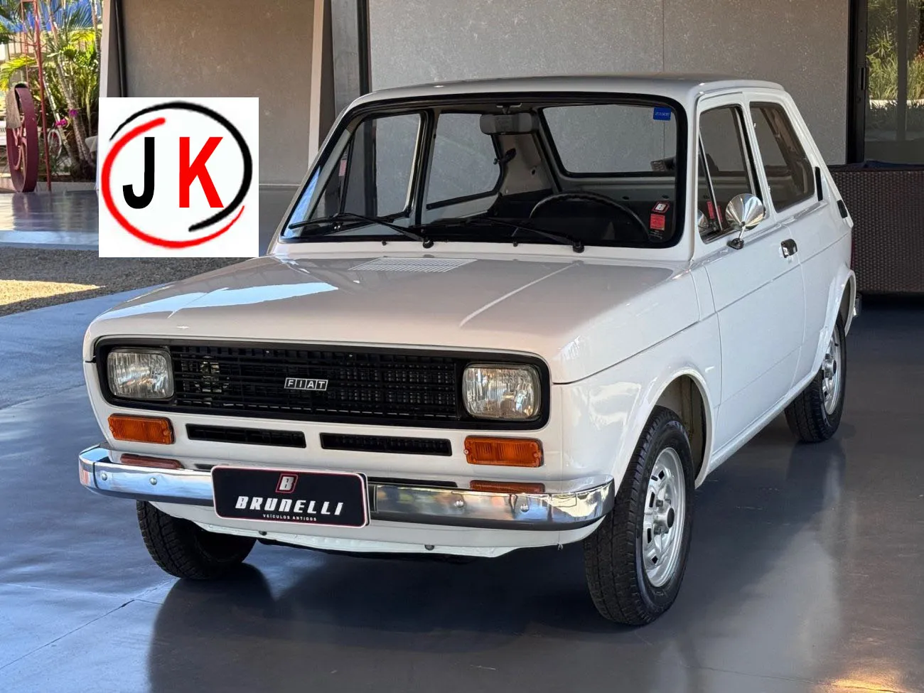 Ficha técnica carros antigos Fiat 147 L ano 1977 e catálogo de cores