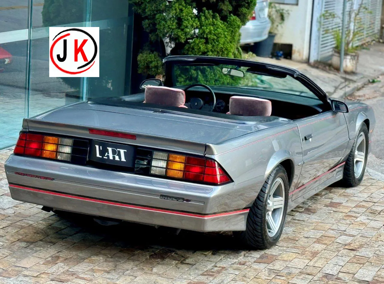 Ficha Técnica carros Camaro IROC-Z V8 5.0 AT Conversível ano 1988