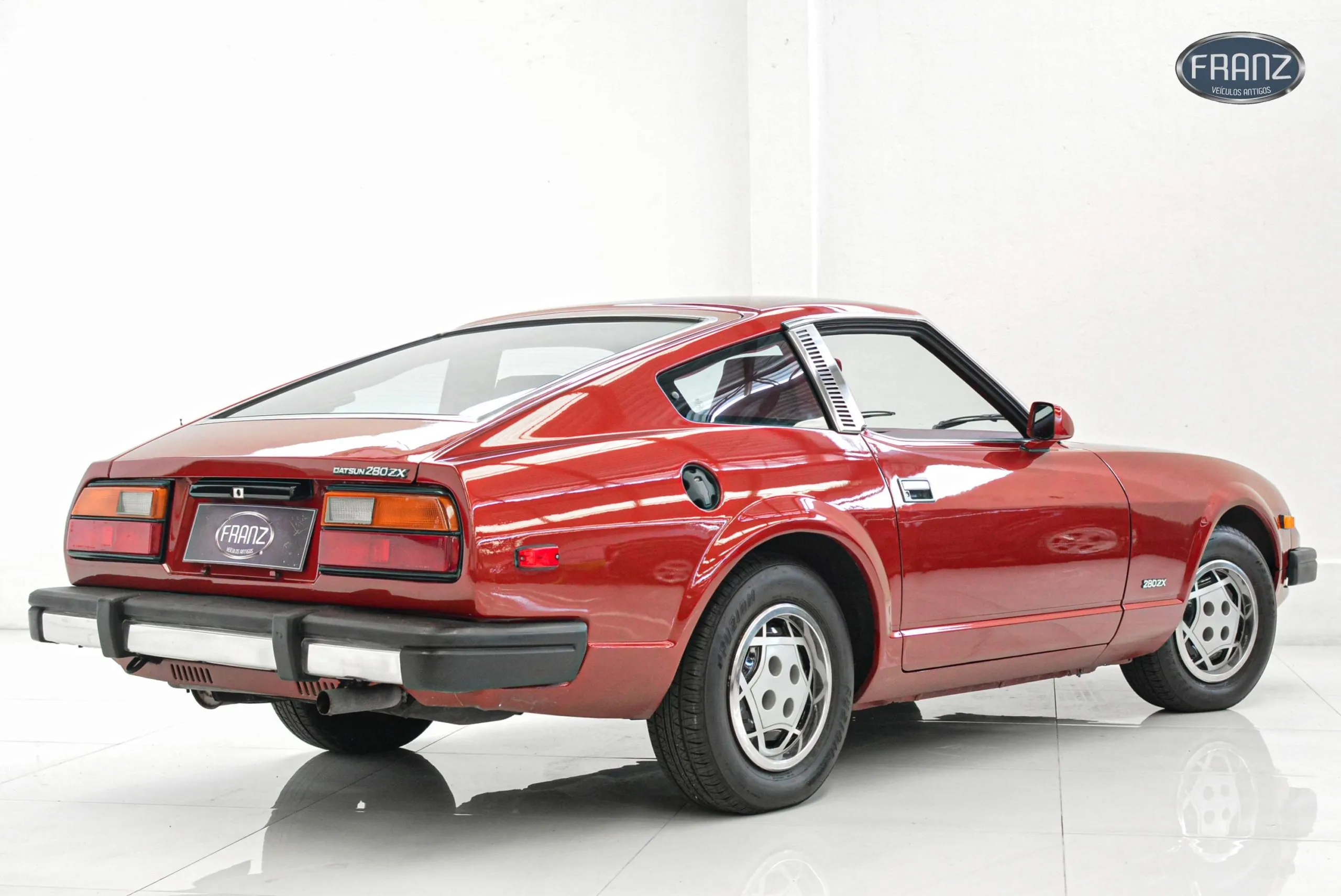 Ficha Técnica carros Datsun 280zx ano 1979
