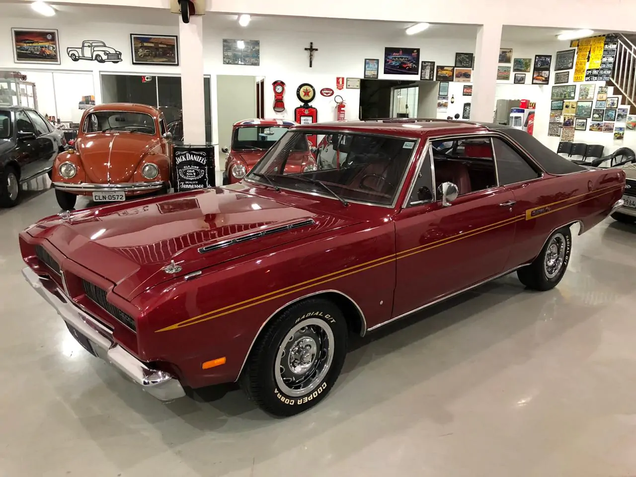Ficha Técnica carros Dodge Dart Coupé V8 caracterizado Charger RT ano 1977