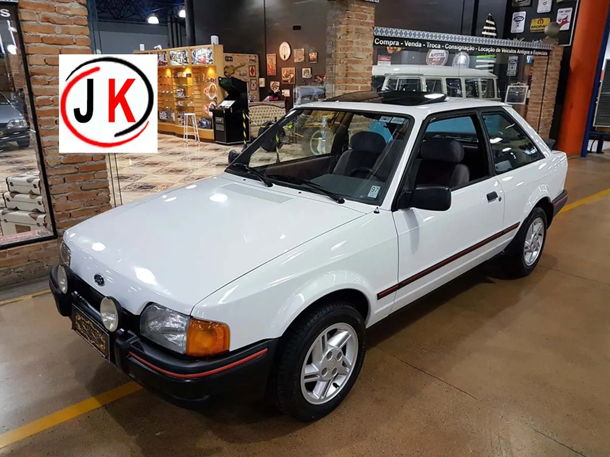 Ficha Técnica carros Ford Escort XR3 CHT 1.6 a álcool ano 1988