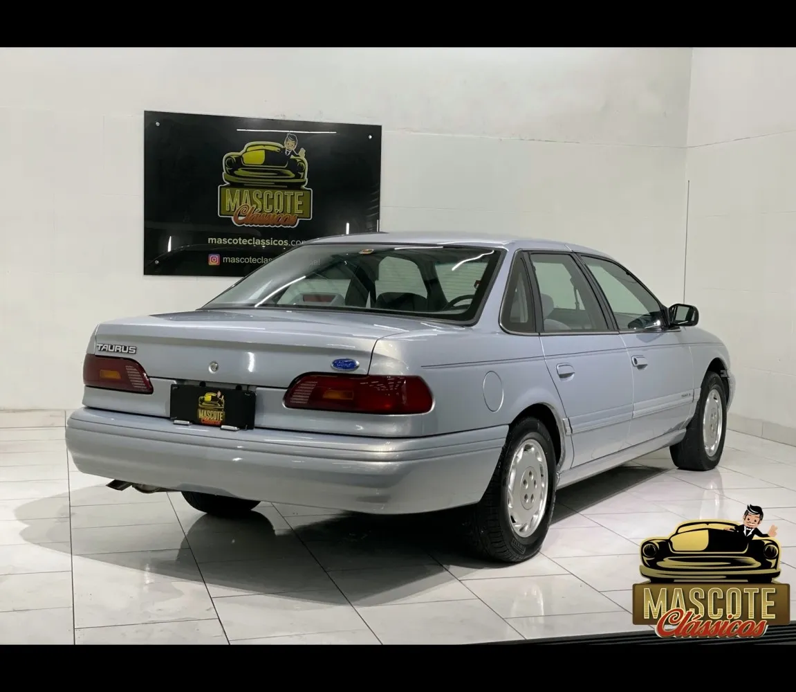 Ficha Técnica carros Ford Taurus GL 3.0 V6 AT ano 1994