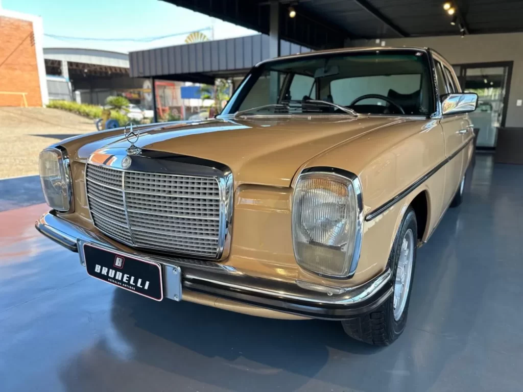 Ficha Técnica carros Mercedes Benz 240 D 5 cilindros Turbo Diesel ano 1975