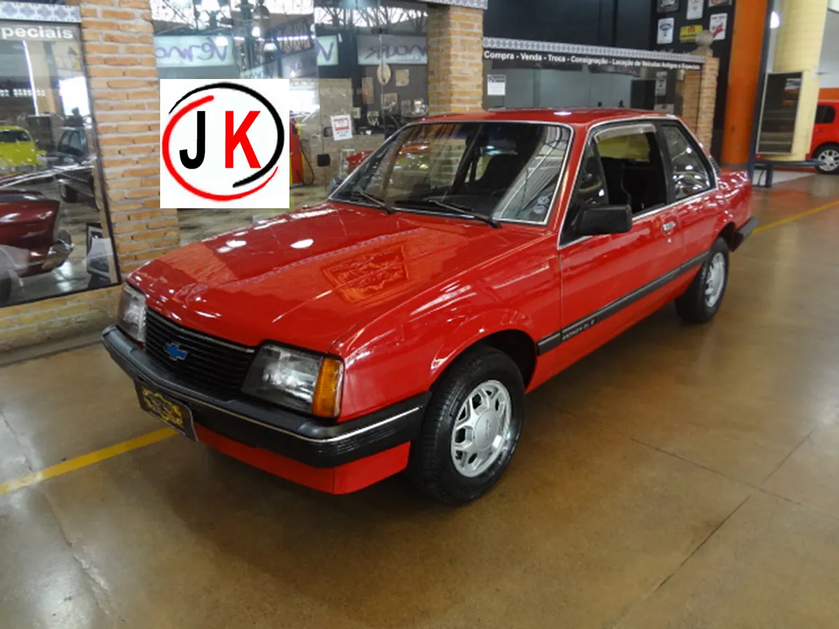 Ficha Técnica carros Monza sedan 2 portas SL/E 1.8 a álcool ano 1984