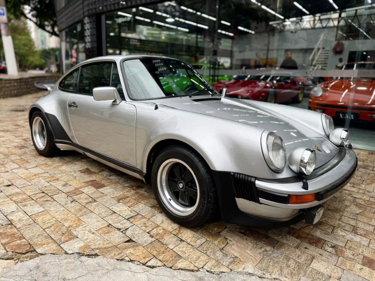Ficha Técnica carros Porsche 930 Turbo 3.0 ano 1975