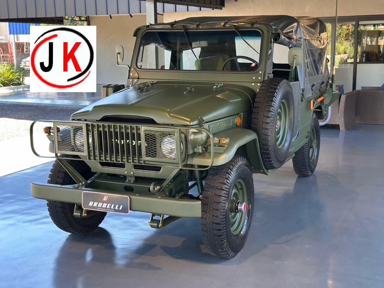 Ficha Técnica carros Toyota Bandeirante 4X4 Xingu Bernardini Militar ano 1985