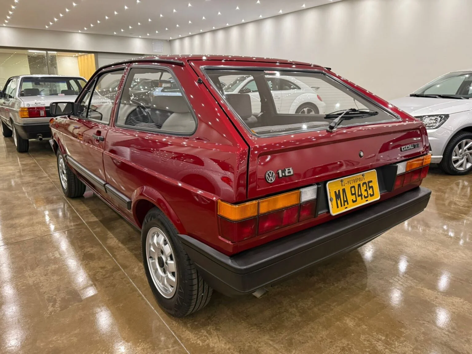 Ficha Técnica carros VW Gol GL AP 1.8 gasolina ano 1990