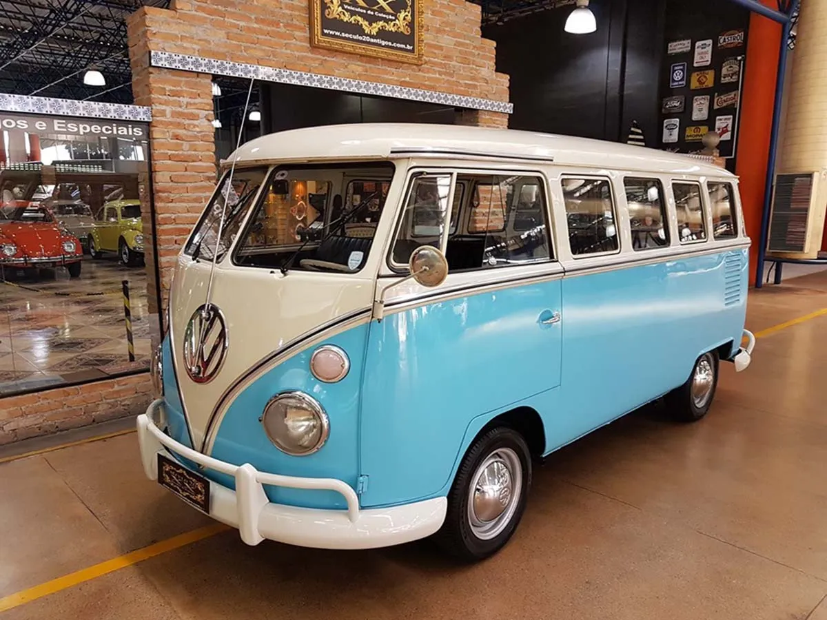 Ficha Técnica carros VW Kombi Luxo corujinha ano 1974