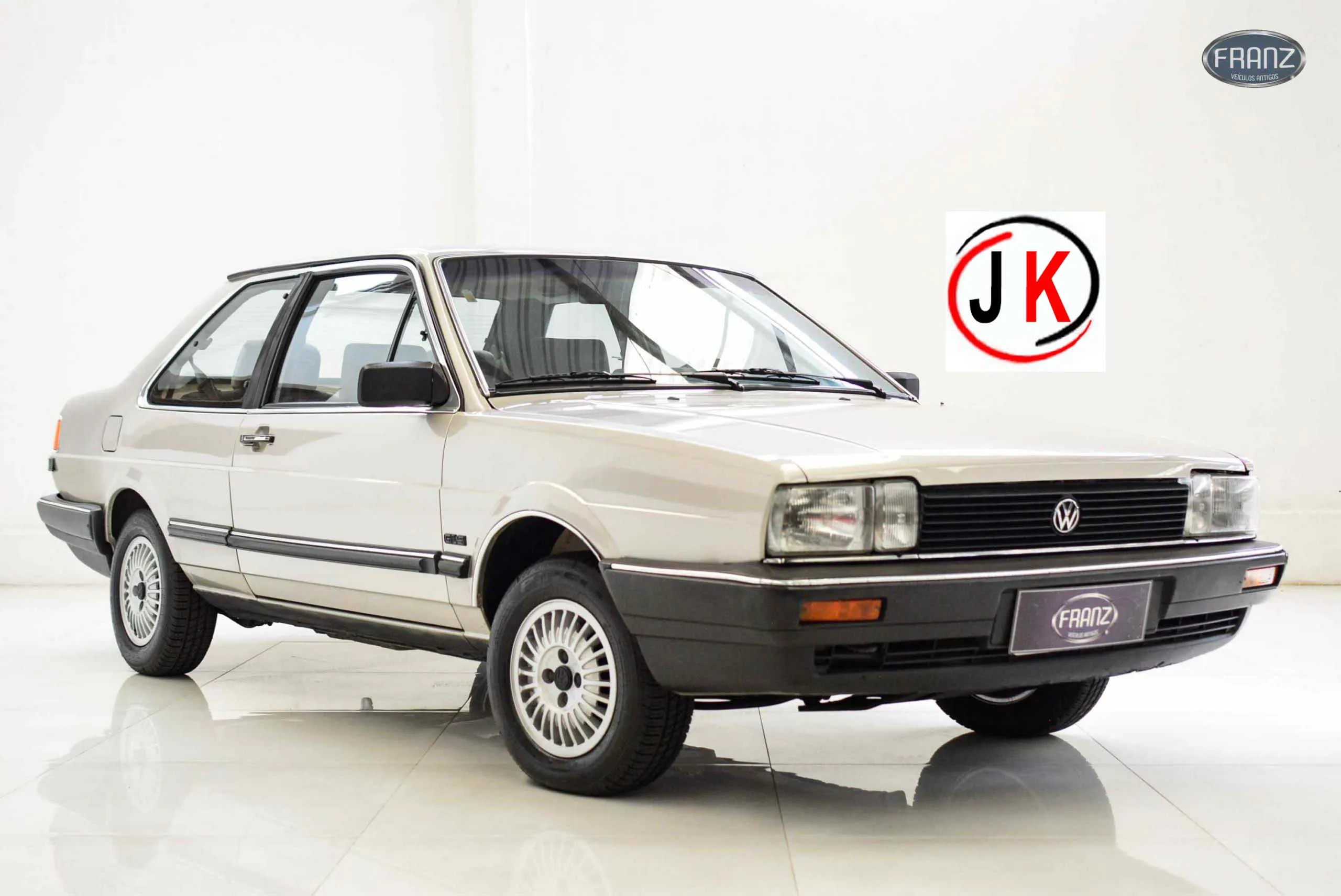 Ficha Técnica carros VW Santana GLS 2 portas 1.8 gasolina ano 1987