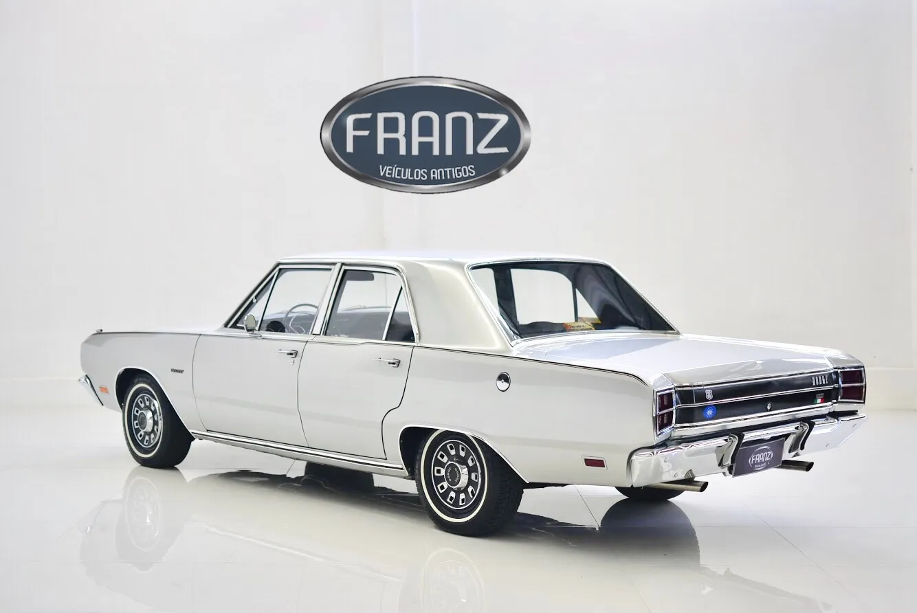 Ficha Técnica carros Dodge Dart V8 Sedan 4 portas ano 1971