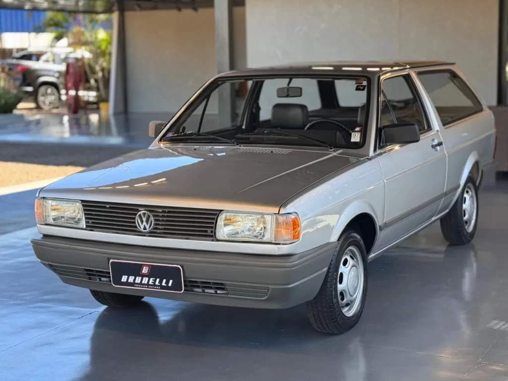 Ficha Técnica carros Volkswagen Parati CL AP 1.8 a álcool cor Prata Lunar ano 1993