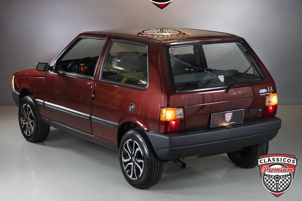 Ficha técnica Carros Uno Mille Electronic 1.0 ano 1994