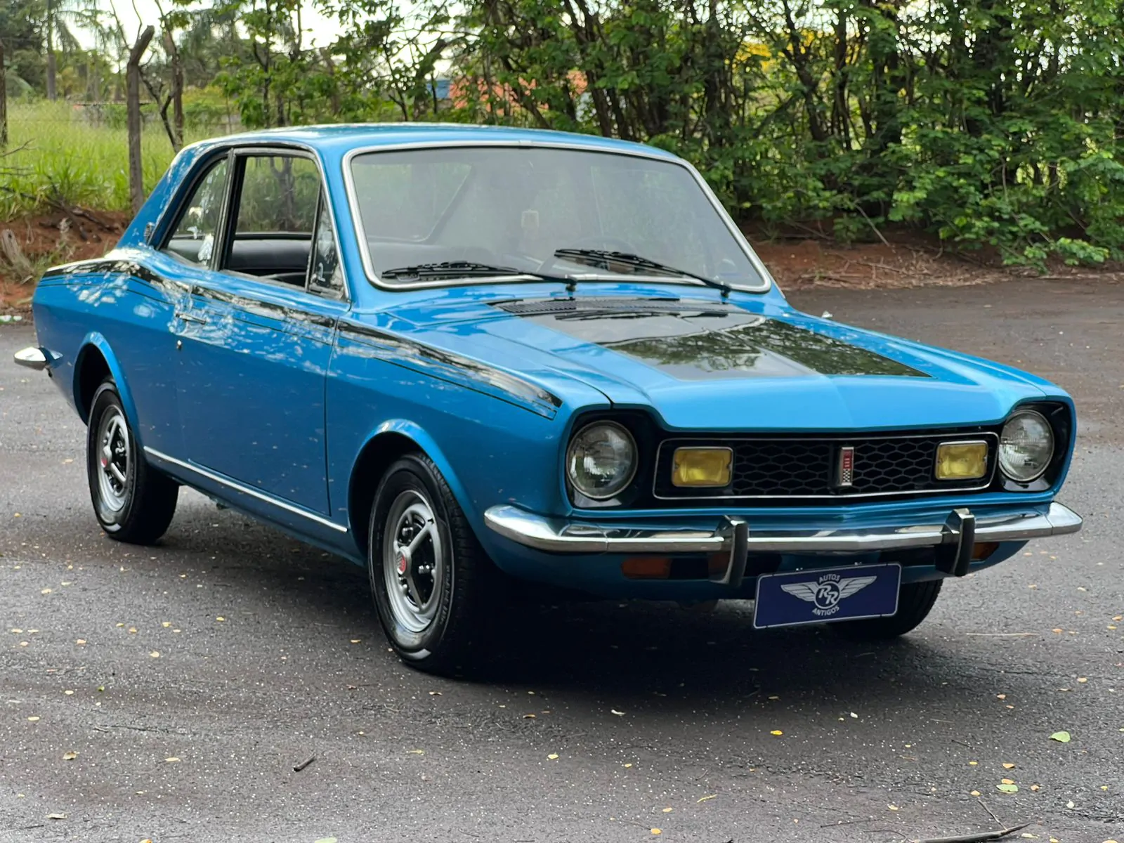 Ficha técnica carros Ford Corcel GT 1.4 cor azul portela metálico ano 1976