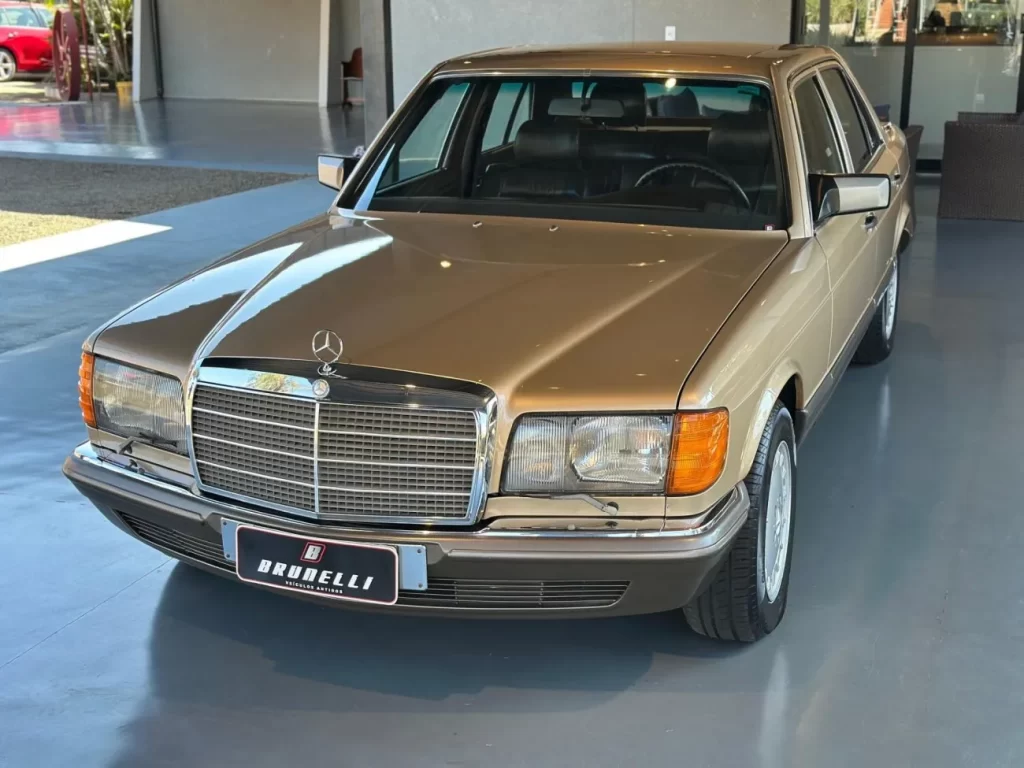 Ficha técnica carros Mercedes Benz 280 S cor Dourado Metálico ano 1984