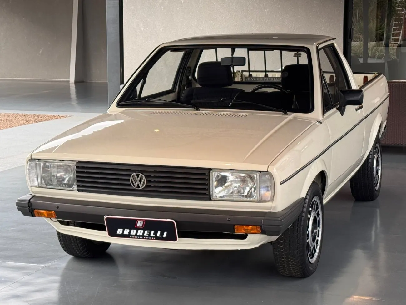 Ficha técnica carros VW Saveiro 1.6 Tipo exportação ano 1984