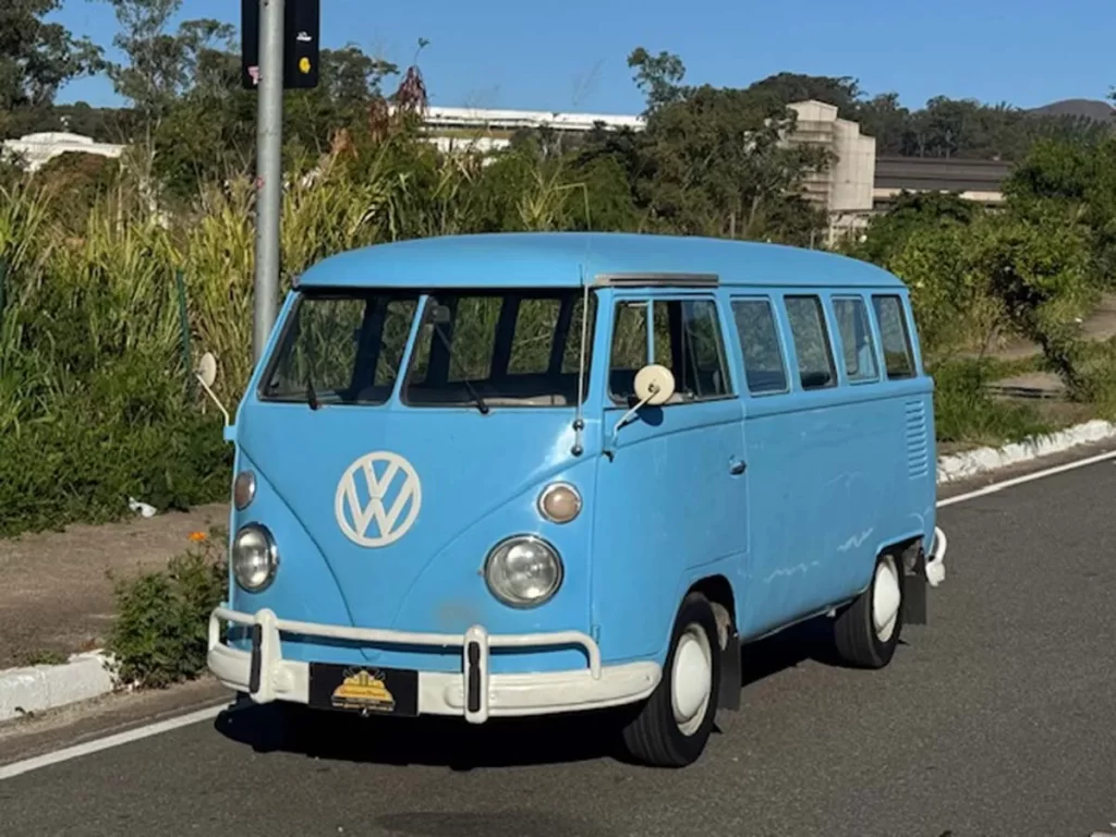 Ficha técnica carros Volkswagen Kombi motor 1300 ano 1965