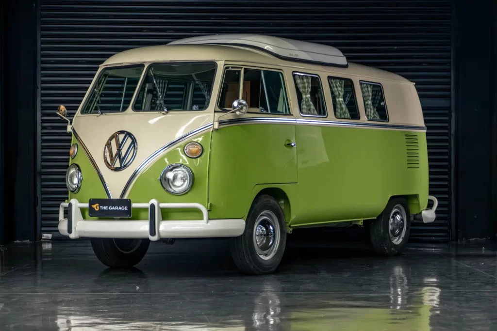 Ficha Técnica carros Volkswagen Kombi Camper corujinha ano 1973