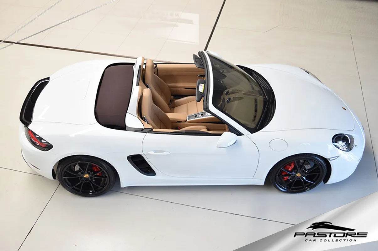 Porsche 718 Boxster S ano 2016 modelo 2017 cor branco à venda