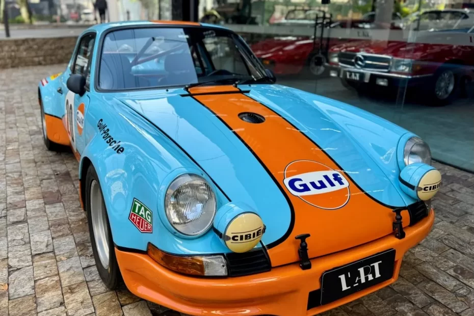 Porsche 911 - 1971 (Tributo RSR) – O Clássico que Homenageia uma Lenda das Pistas à venda