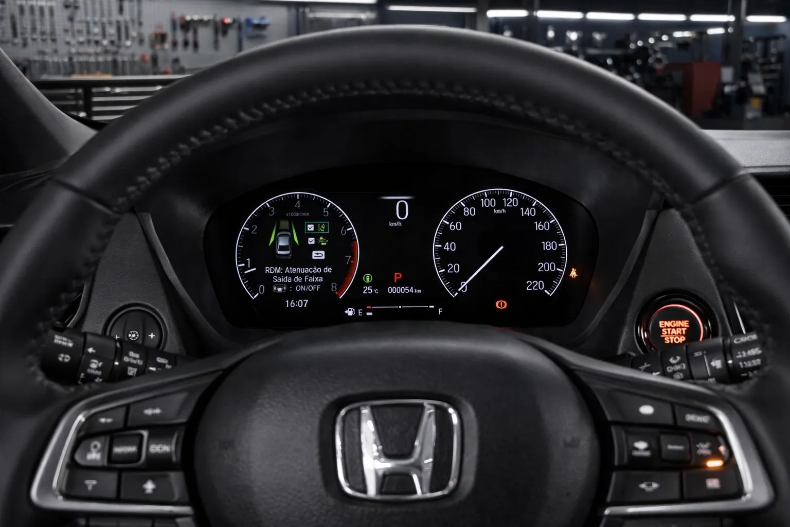 Honda City Hatch LX 1.5 CVT 2026 em manutenção preventiva