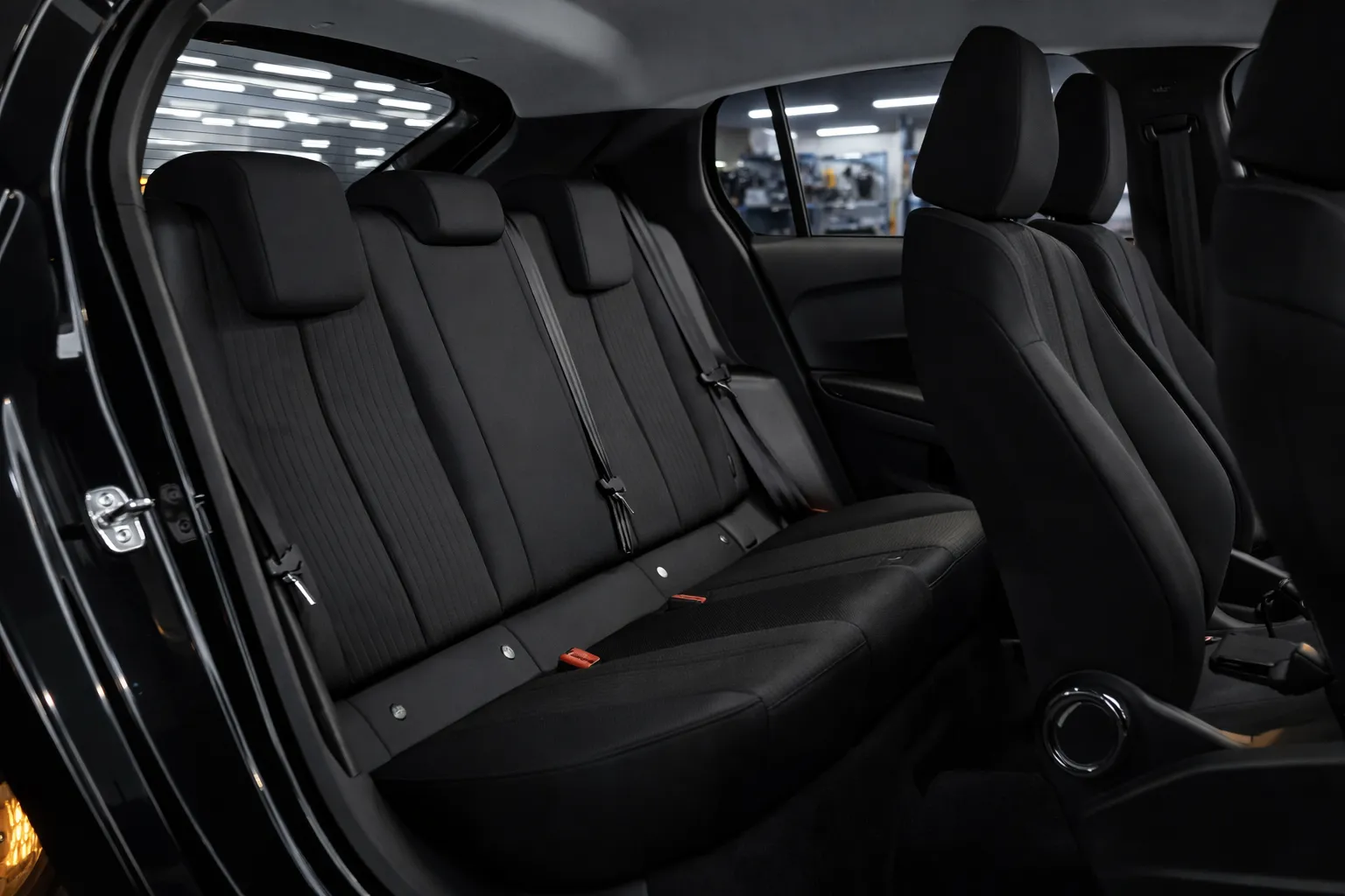 Peugeot 208 Active Turbo 2026 foto 10