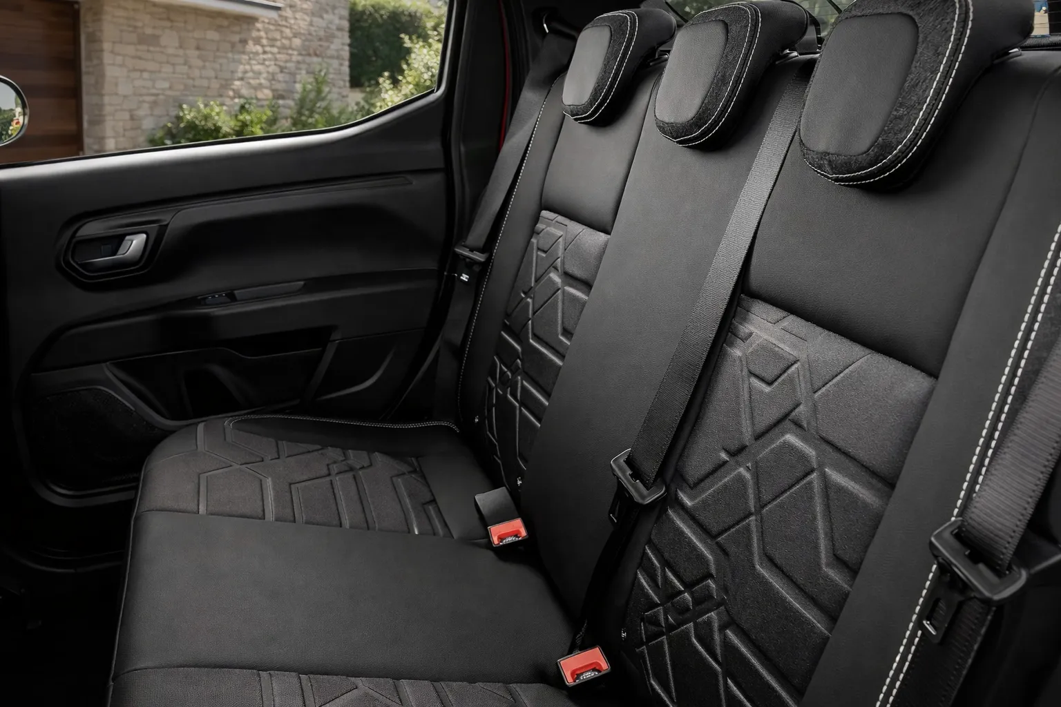 Detalhes do interior do Fiat Strada 2023