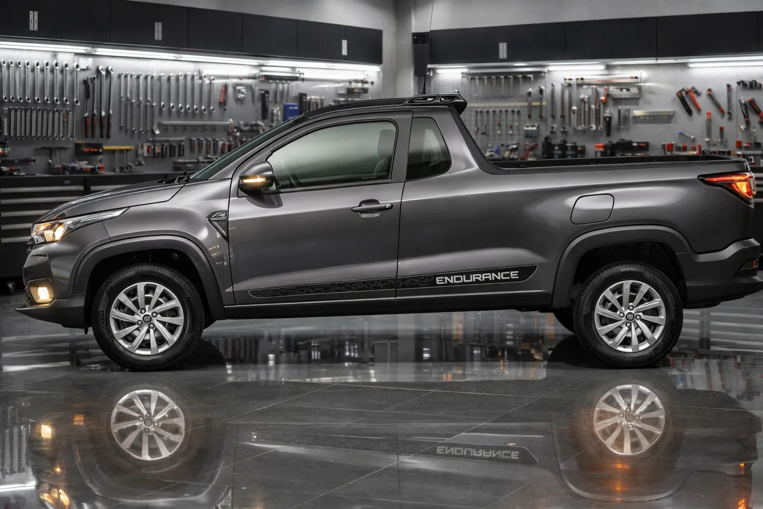 Fiat Strada Endurance na oficina 3