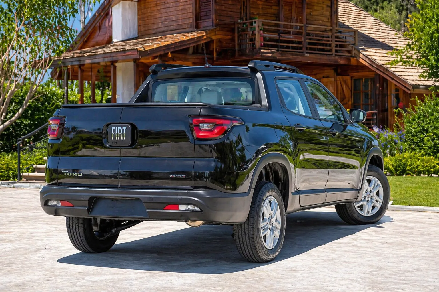 Fiat Toro Endurance 2023 PCD seminova em avaliação