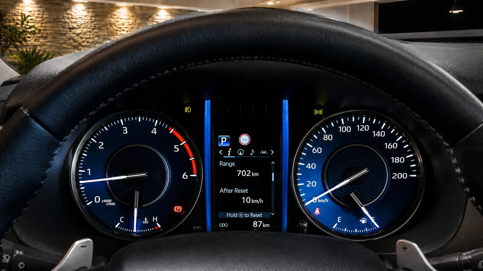 Toyota SW4 Diamond 2026 PCD com foco em porta-malas e uso familiar