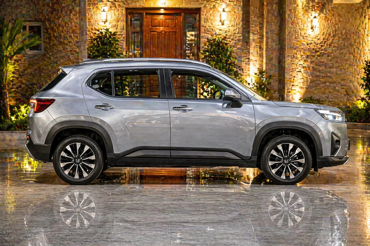 Honda WR-V EXL 2026 PCD com destaque para espaço interno e porta-malas