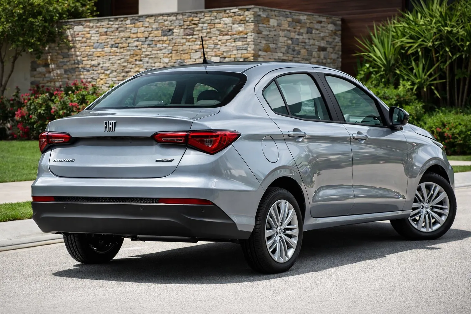 Fiat Cronos Drive 1.3 CVT PCD 2023 seminovo vale a pena?