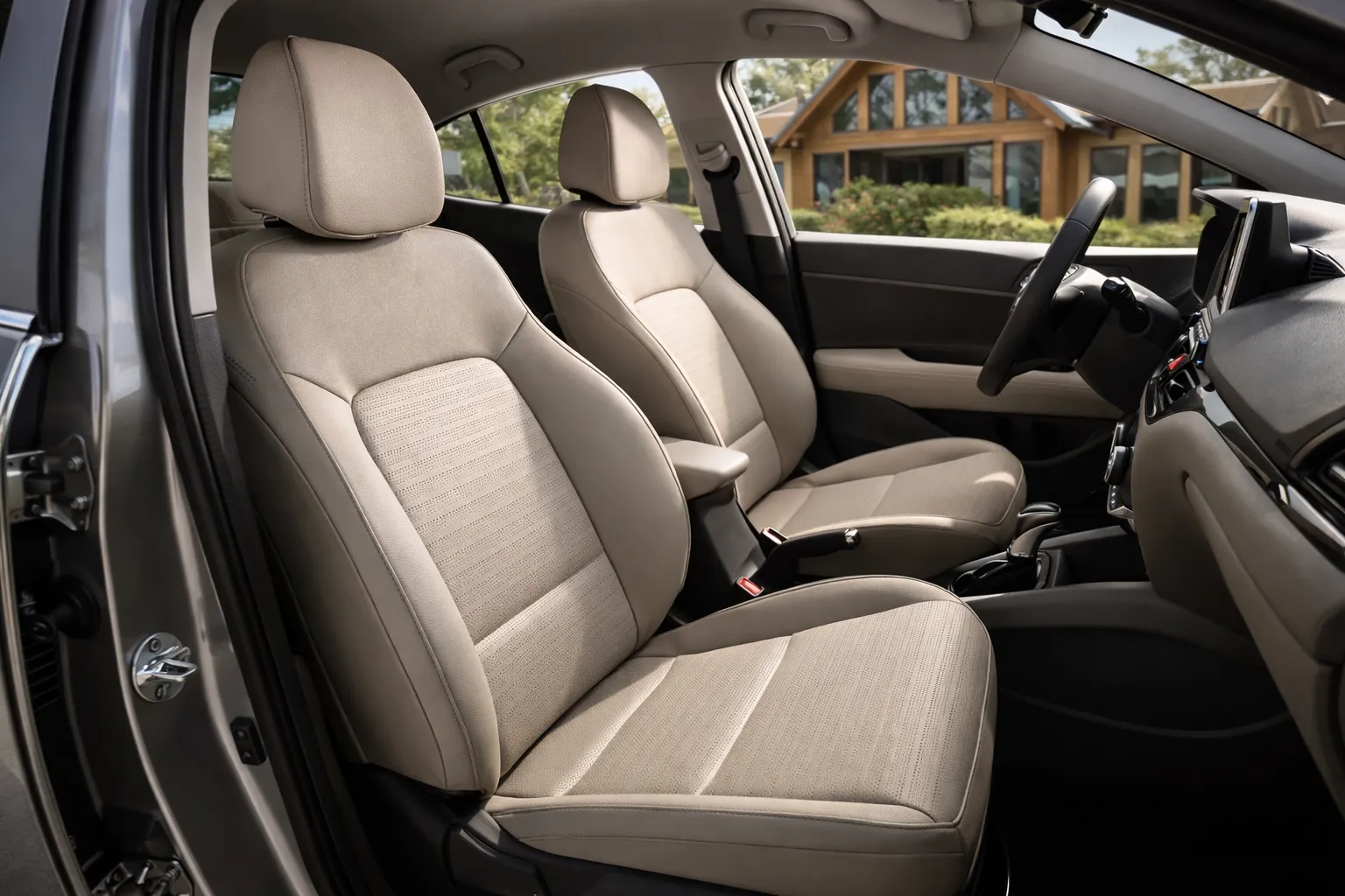 Hyundai HB20S 2023 seminovo em destaque editorial