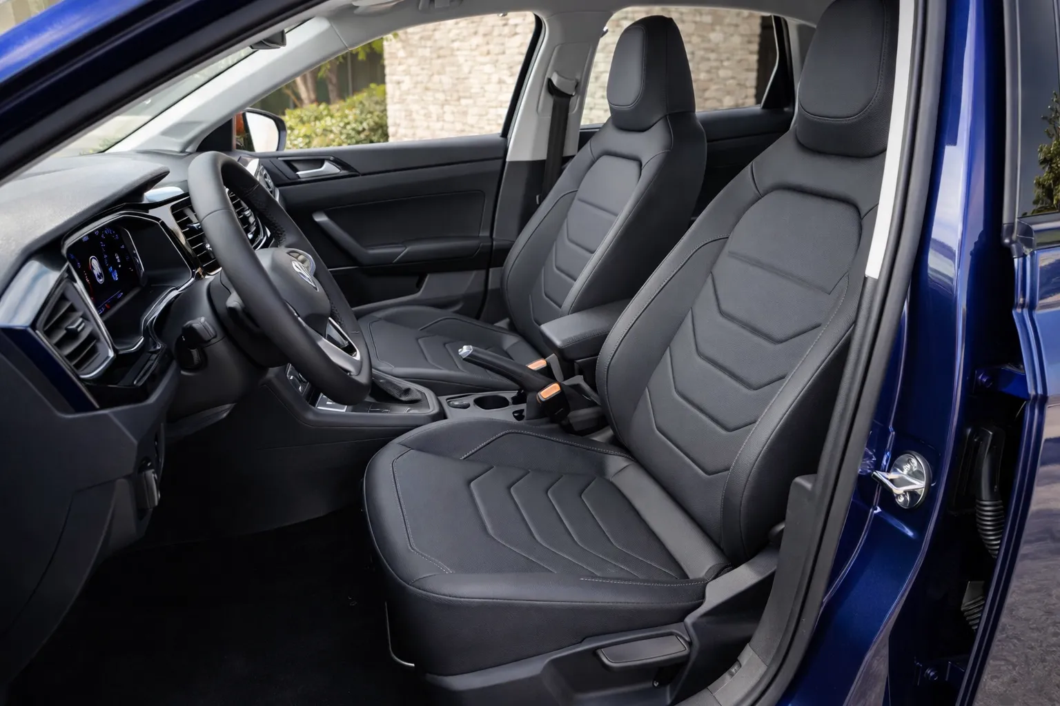 Interior do Volkswagen Polo 2023