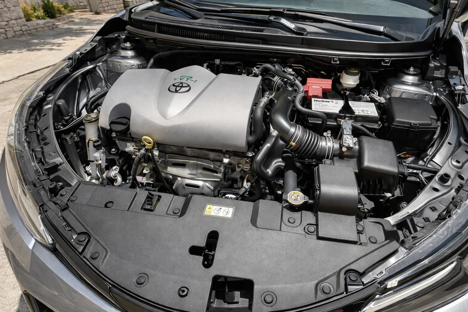 Motor Toyota Yaris 2023 em detalhe