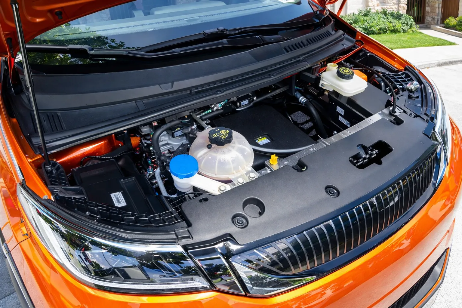 Motor do BYD Dolphin 2026 em destaque