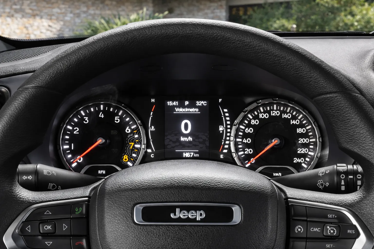 Painel do Jeep Renegade 2026