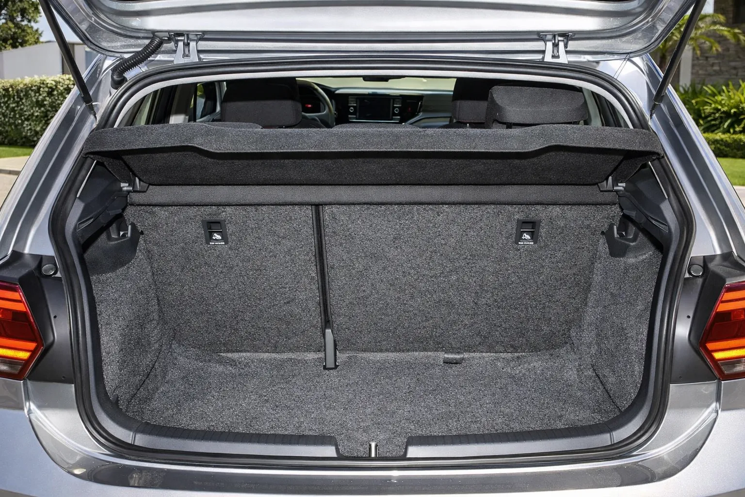 Porta-malas do Volkswagen Polo 2023