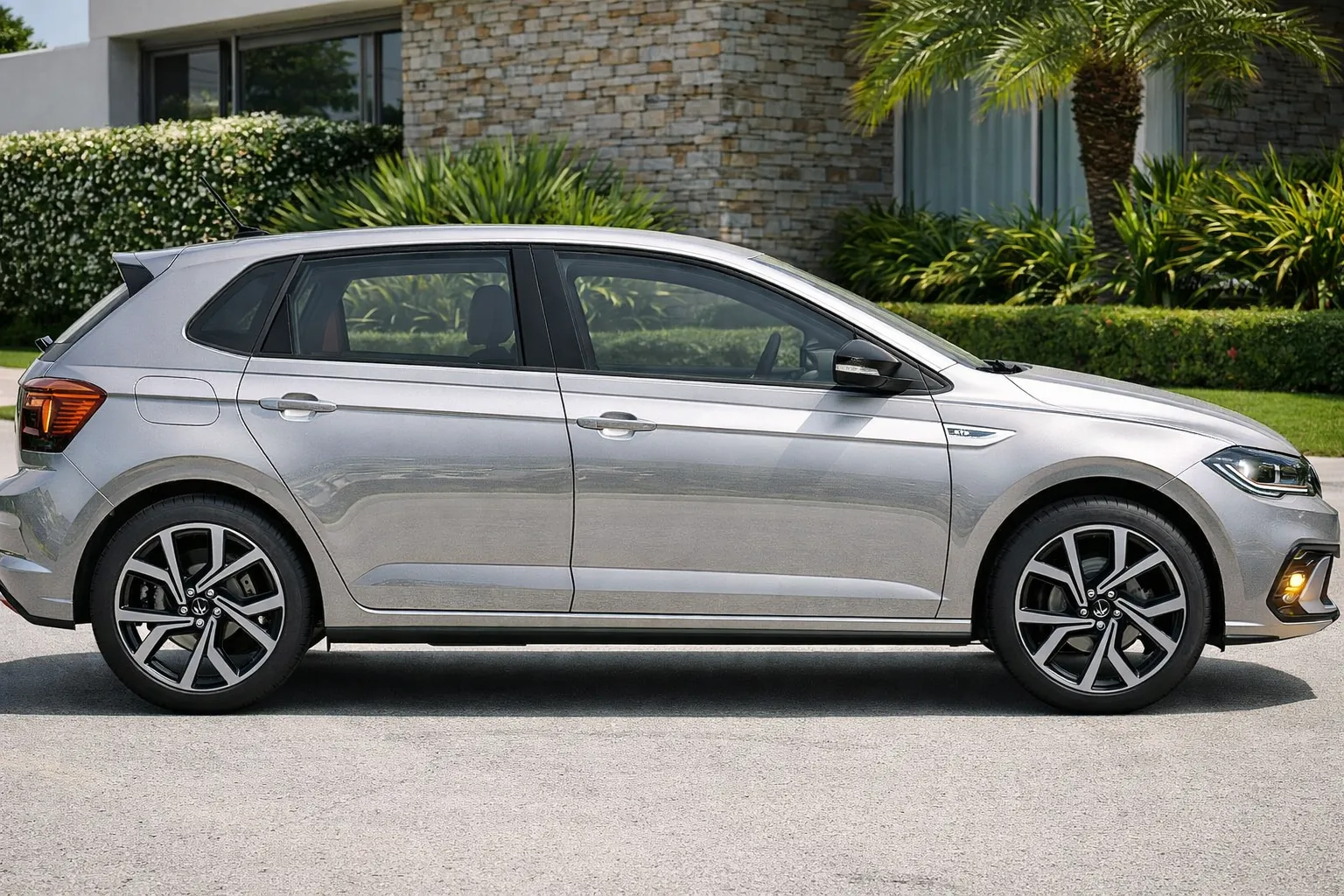 Volkswagen Polo 1.4 GTS TSI de lado