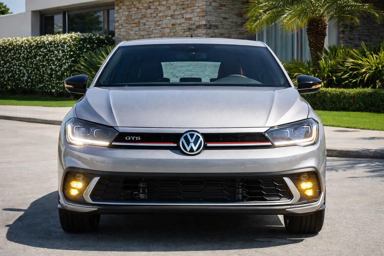 Volkswagen Polo GTS sob o sol