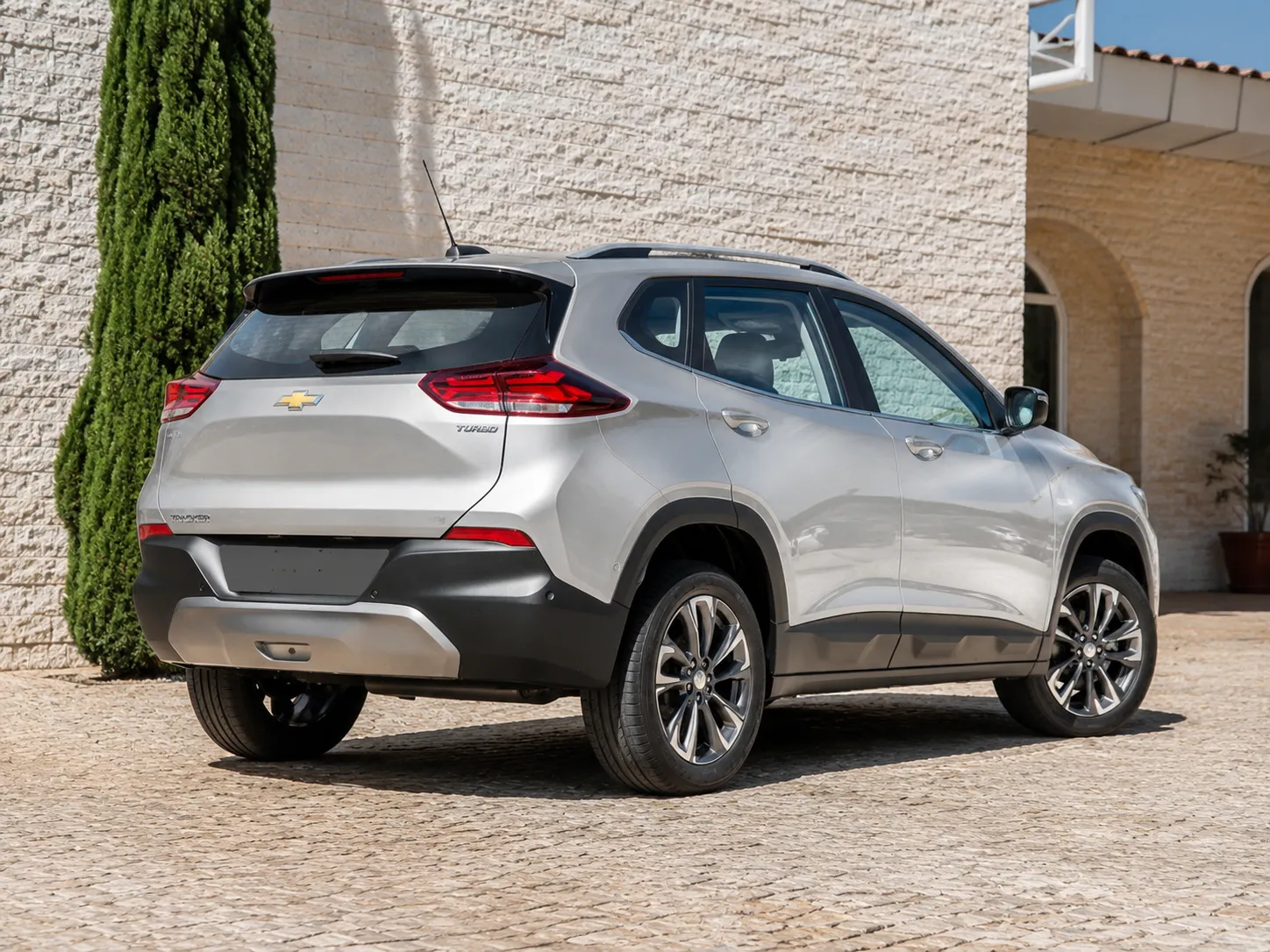 Carro CNPJ e MEI 2026: Chevrolet Tracker 1.0 Turbo AT6 em análise mecânica de motor, câmbio e uso severo