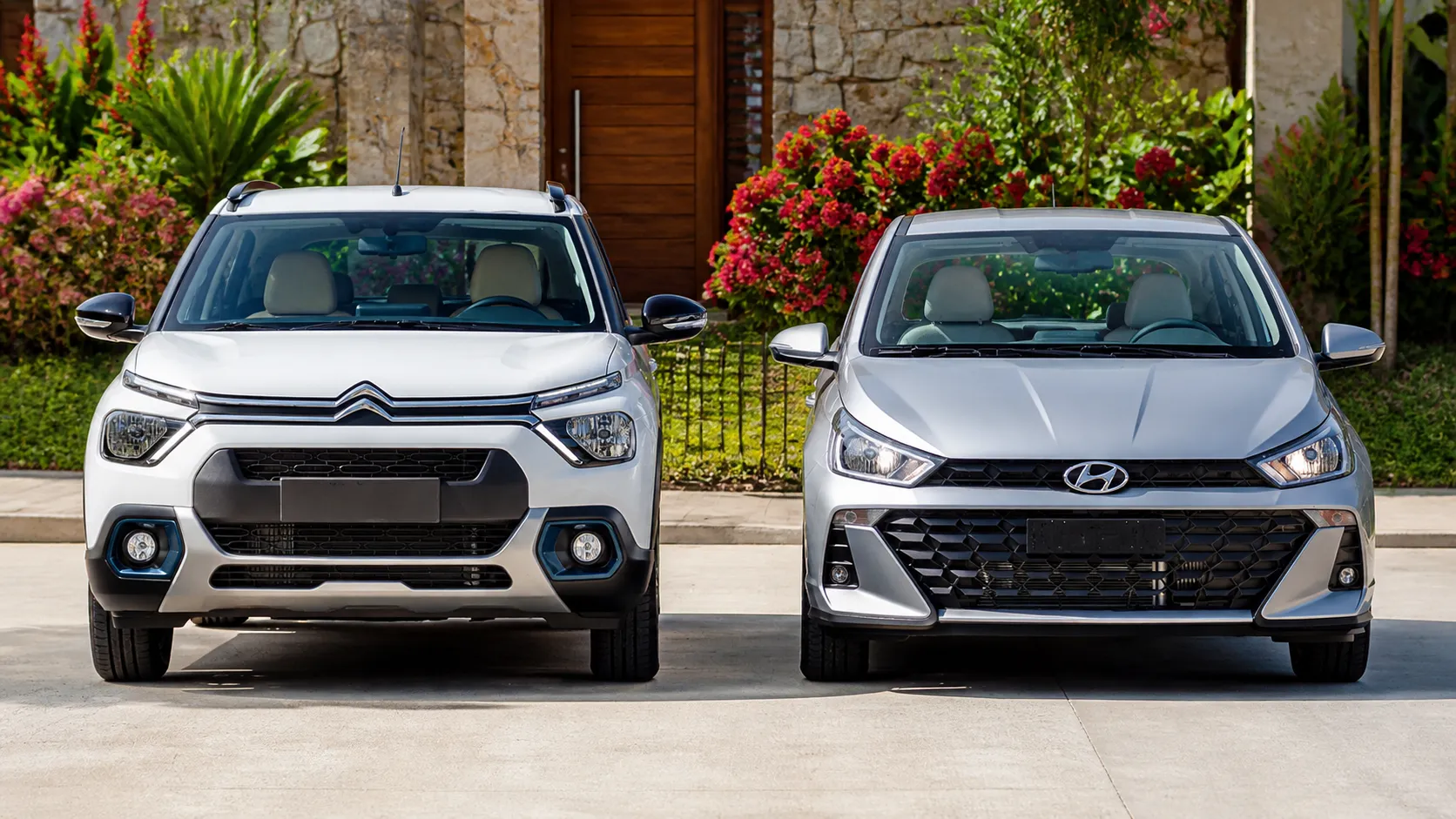 comparativo-pcd-citroen-c3-you-turbo-vs-hyundai-hb20-limited-turbo-2026