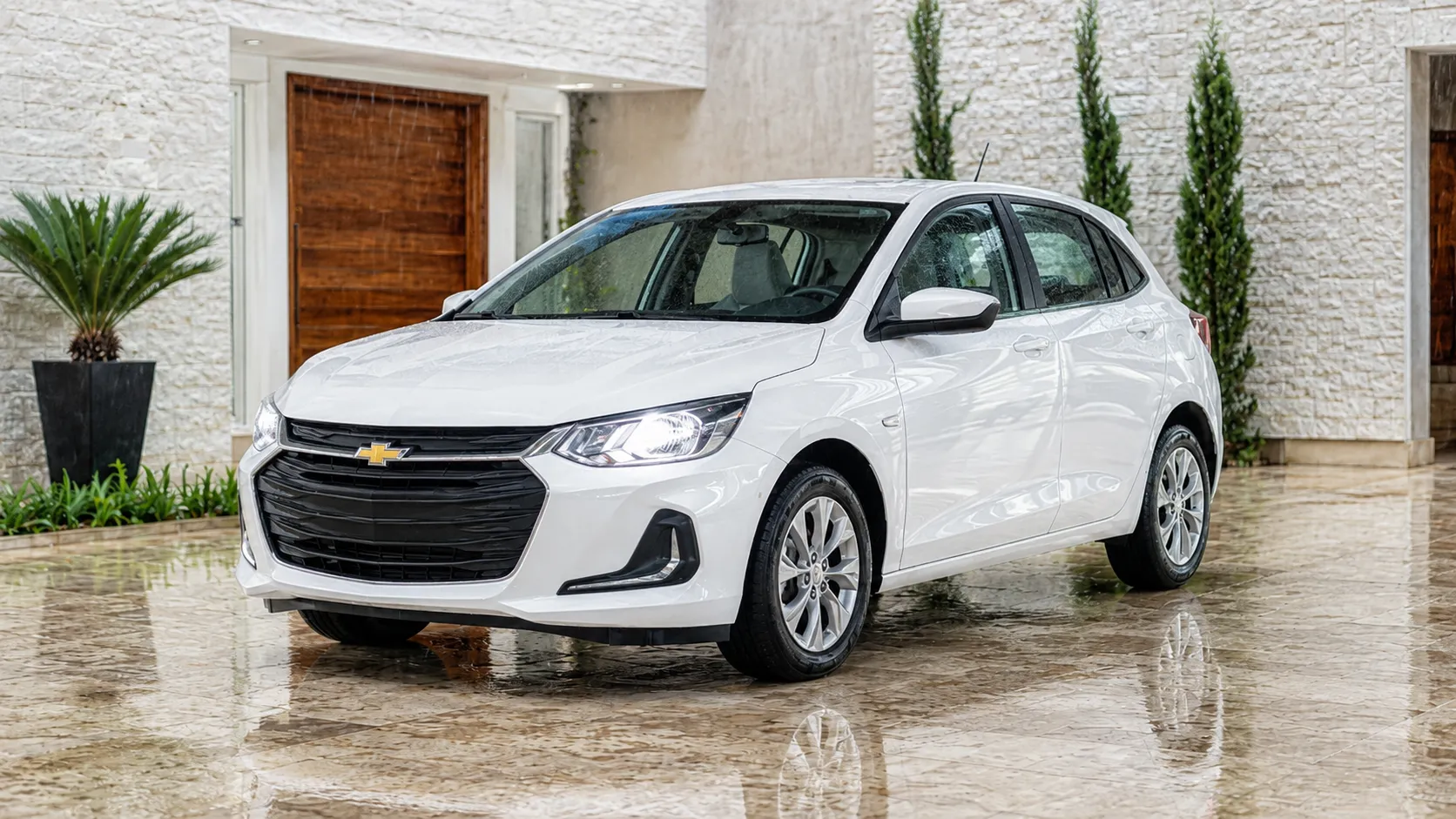 Ficha técnica do Chevrolet Onix 2026: motor 1.0 turbo, consumo, desempenho, revisões e análise mecânica