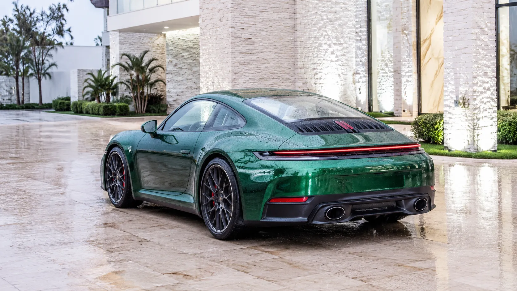 Ficha técnica do Porsche 911 Carrera S 2026: motor 3.0 biturbo, consumo, desempenho e análise mecânica
