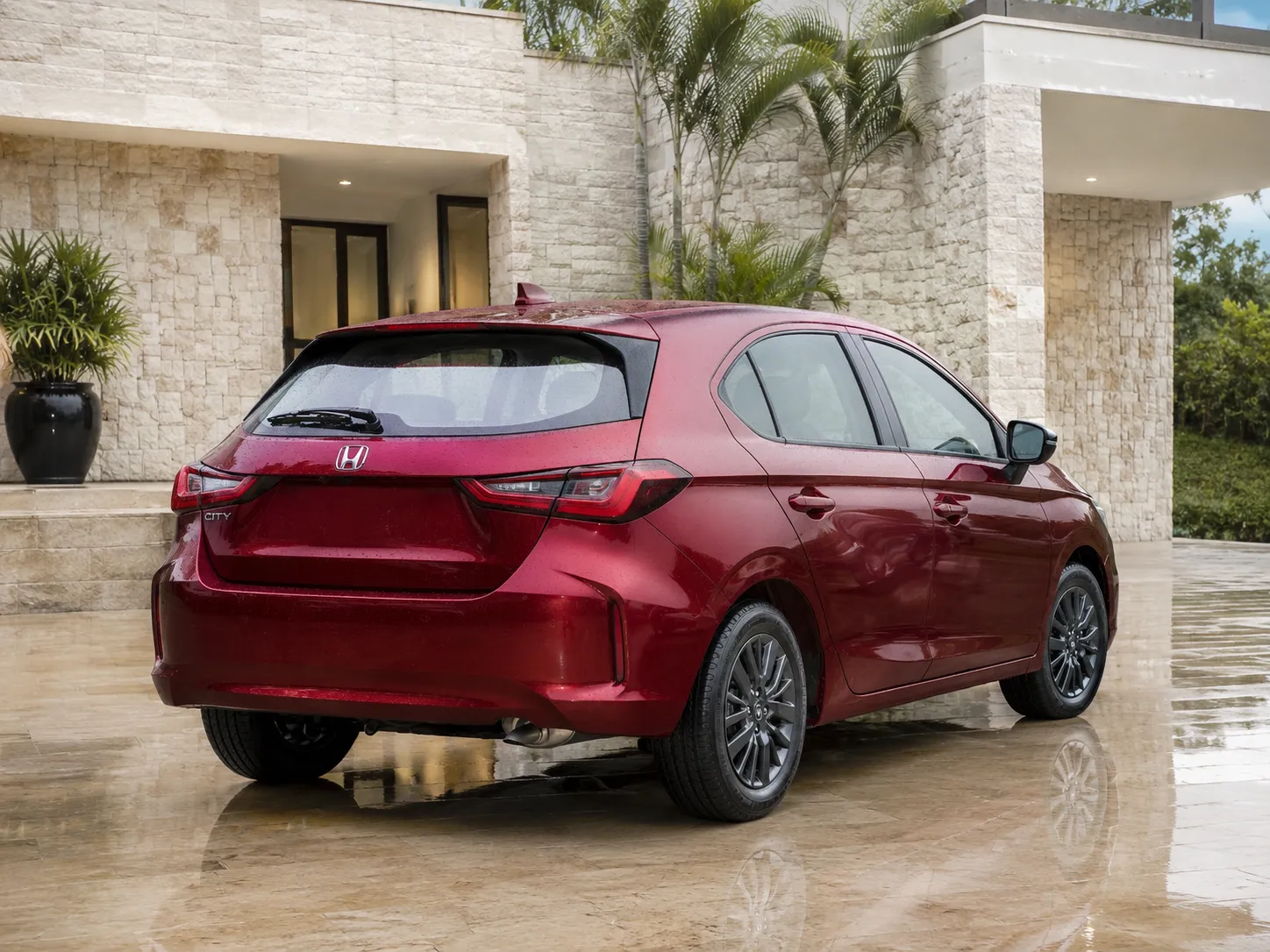 Guia de compra PCD seminovo Honda City Hatch LX 1.5 CVT 2024: passivos técnicos após 2 anosSlug: guia-compra-pcd-seminovo-honda-city-hatch-lx-2024