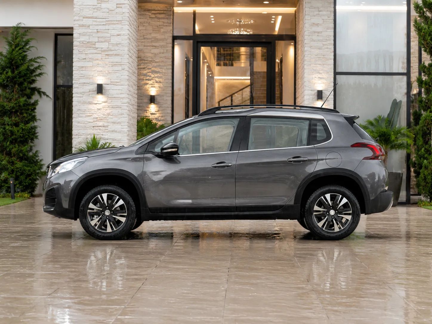 Guia de compra PCD seminovos Peugeot 2008 Allure 1.6 AT6 2024: passivos técnicos, documentação e riscos antes da compra