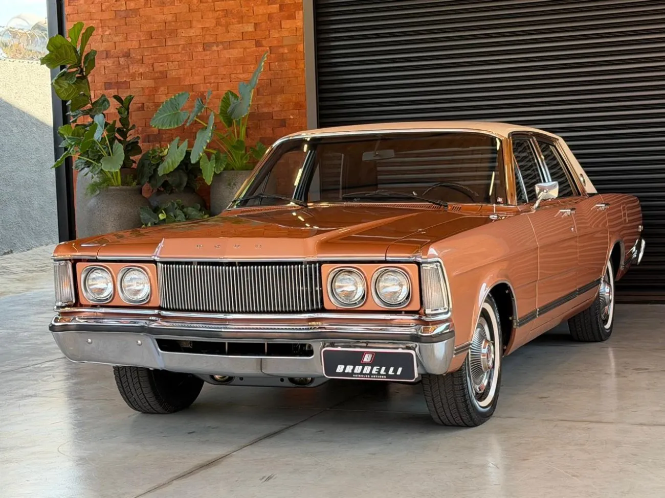 Ford Galaxie LTD 1976 Bronze Lancer teto de vinil areia guia de compra de carro clássico
