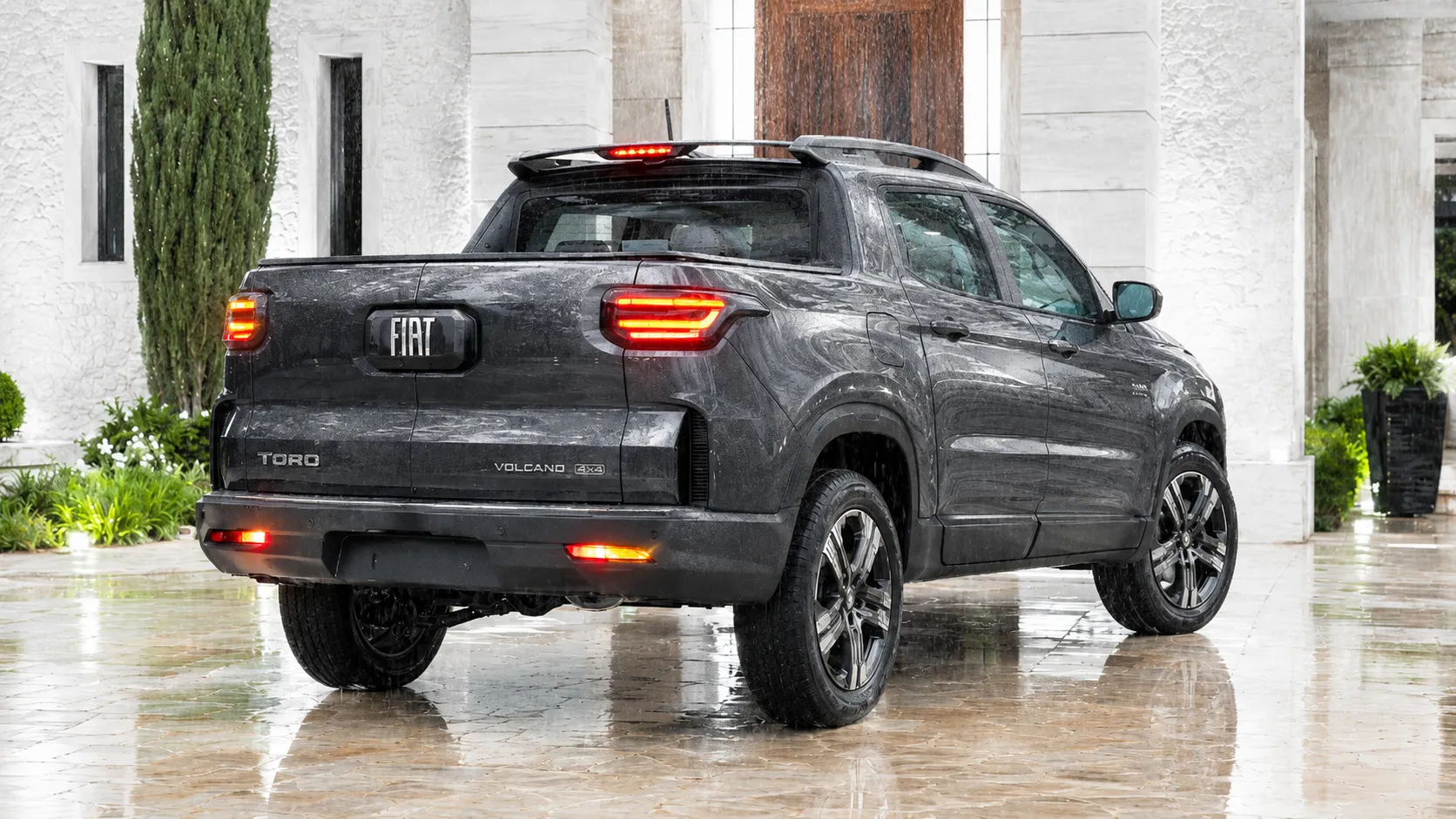 Ficha técnica do Fiat Toro Volcano 2.2 Diesel 2026: motor, consumo, desempenho, caçamba, revisões e análise mecânica